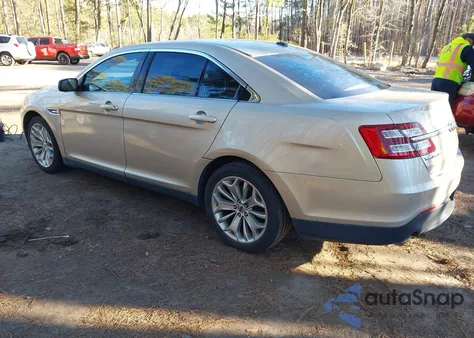 2018 Ford Taurus Limited z USA, uszkodzony, nr VIN 1FAHP2F82JG110148
